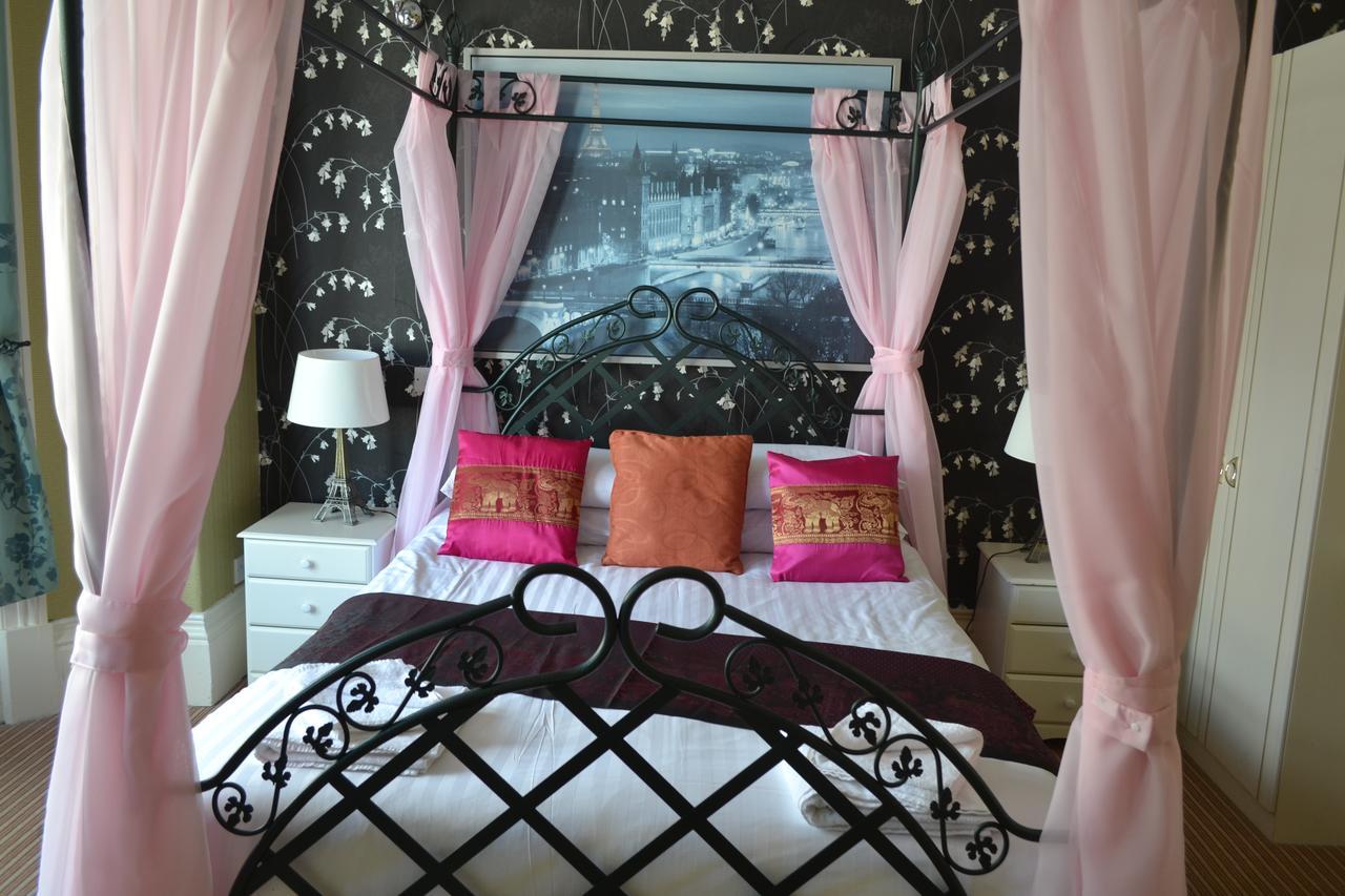 The Holmlea Hotel Блекпул Екстериор снимка