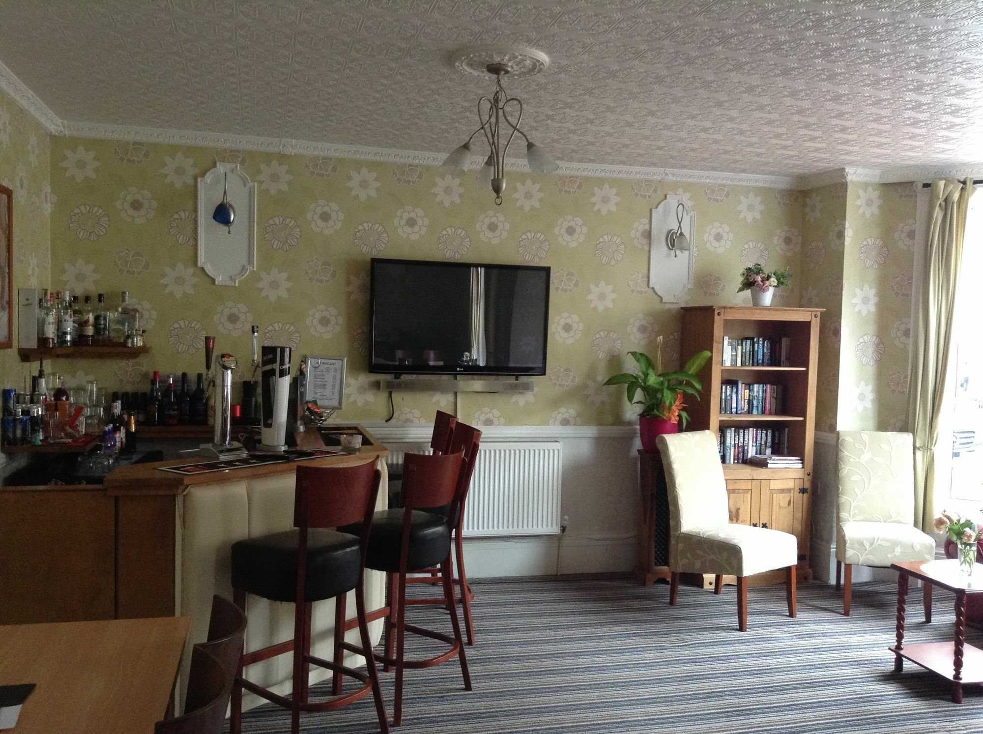 The Holmlea Hotel Блекпул Екстериор снимка