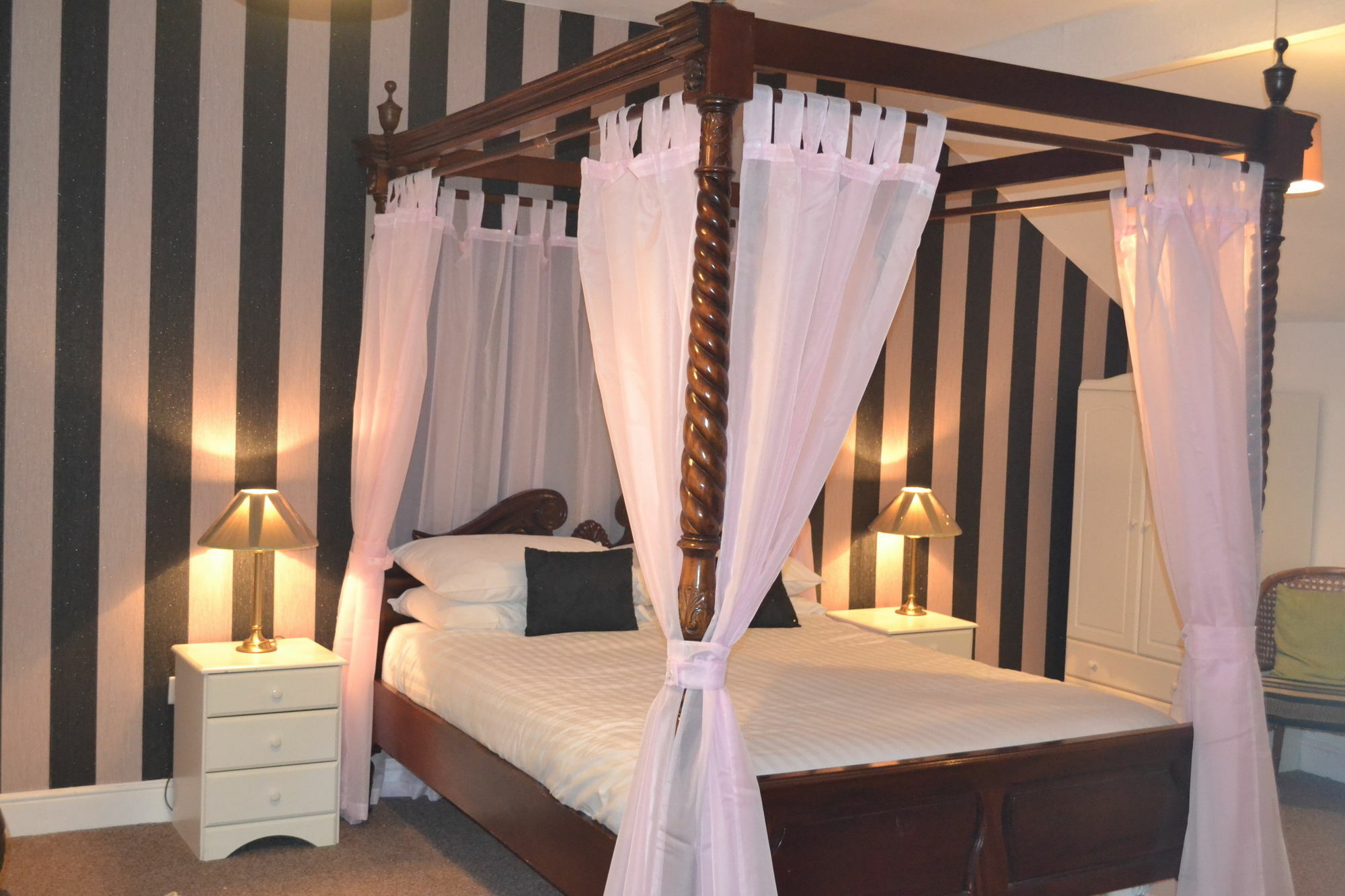 The Holmlea Hotel Блекпул Екстериор снимка